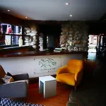 Restaurant & E Caselle Hotell Venaco (Corsica)