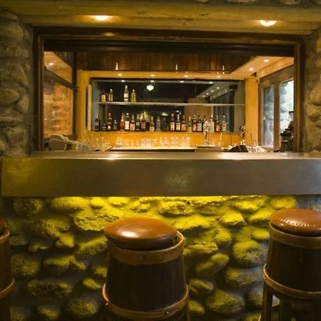 Restaurant & E Caselle 酒店 文纳科