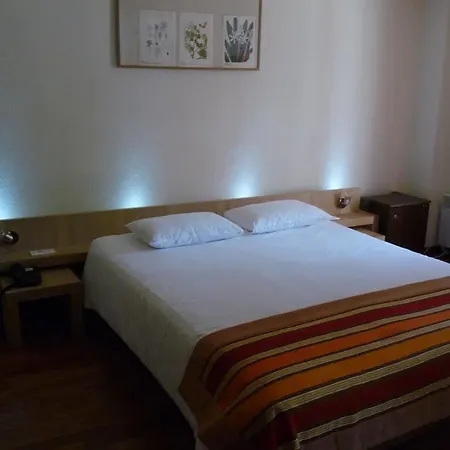 Restaurant & E Caselle 4* 文纳科