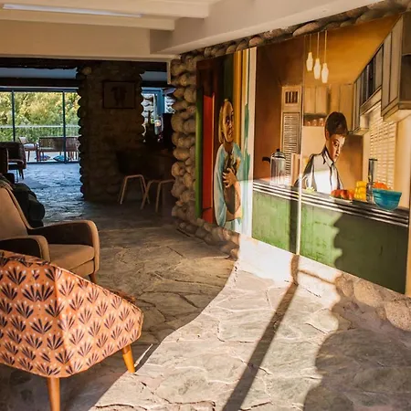 Hotel Restaurant & E Caselle Venaco (Corsica)