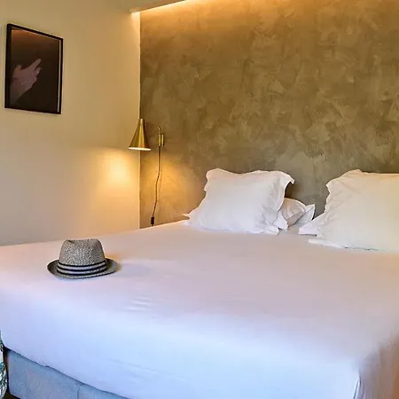 Hotel Restaurant & E Caselle Venaco (Corsica)