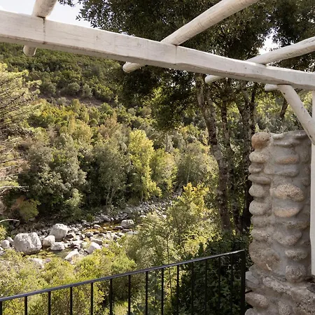 Otel Restaurant & E Caselle Venaco (Corsica)