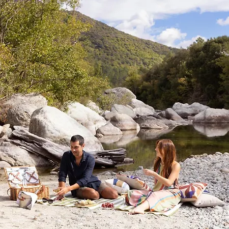 Restaurant & E Caselle 4* Venaco (Corsica)