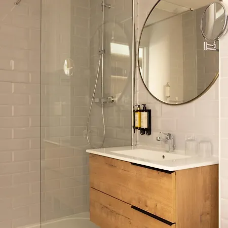 Restaurant & E Caselle Otel Venaco (Corsica)