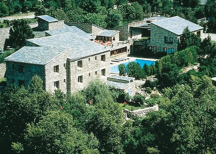 Restaurant & E Caselle מלון