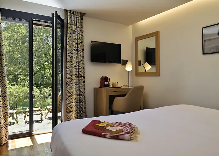 מלון Restaurant & E Caselle 4*